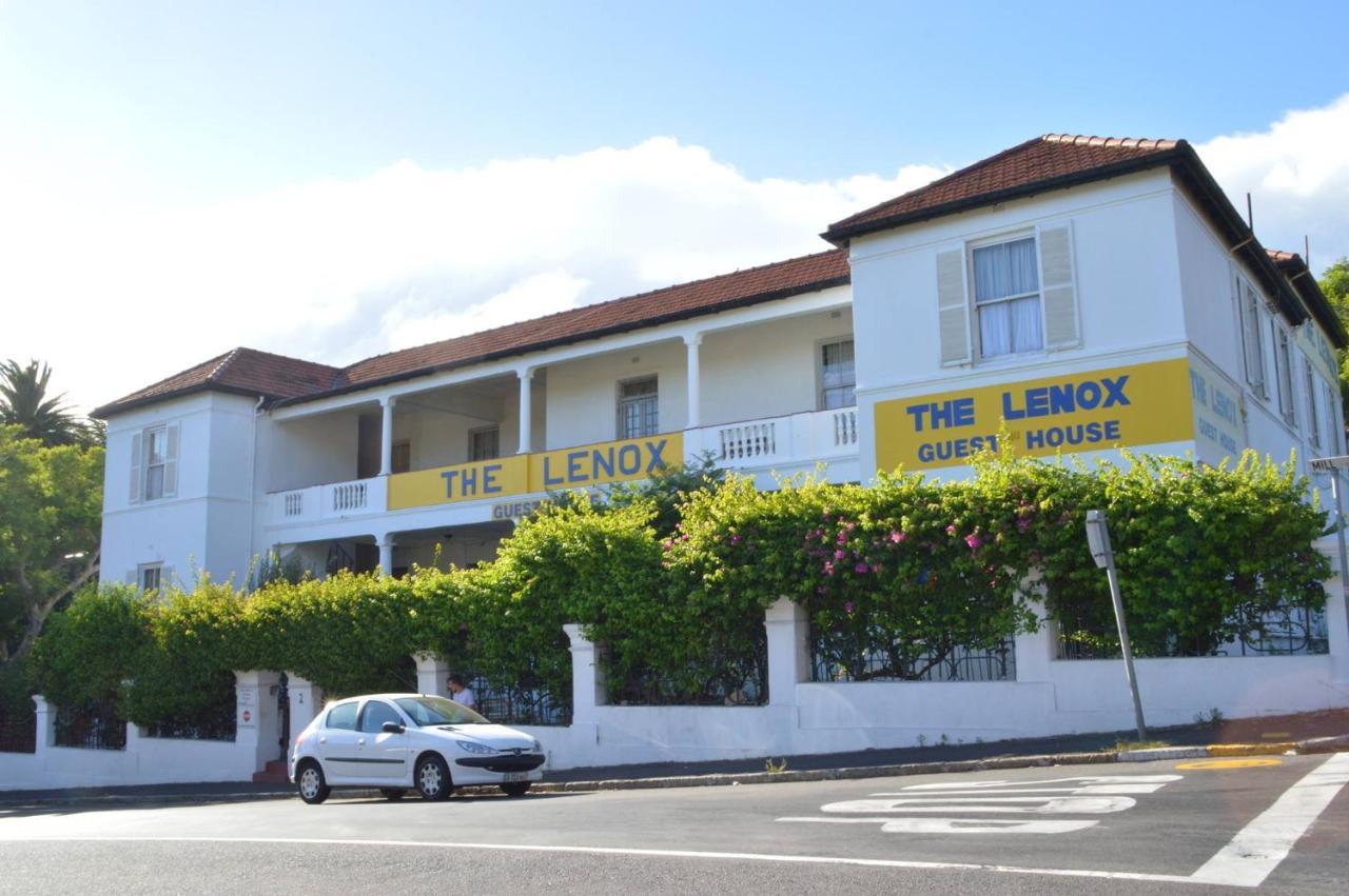 Guest house Lenox And Backpackers Cape Town