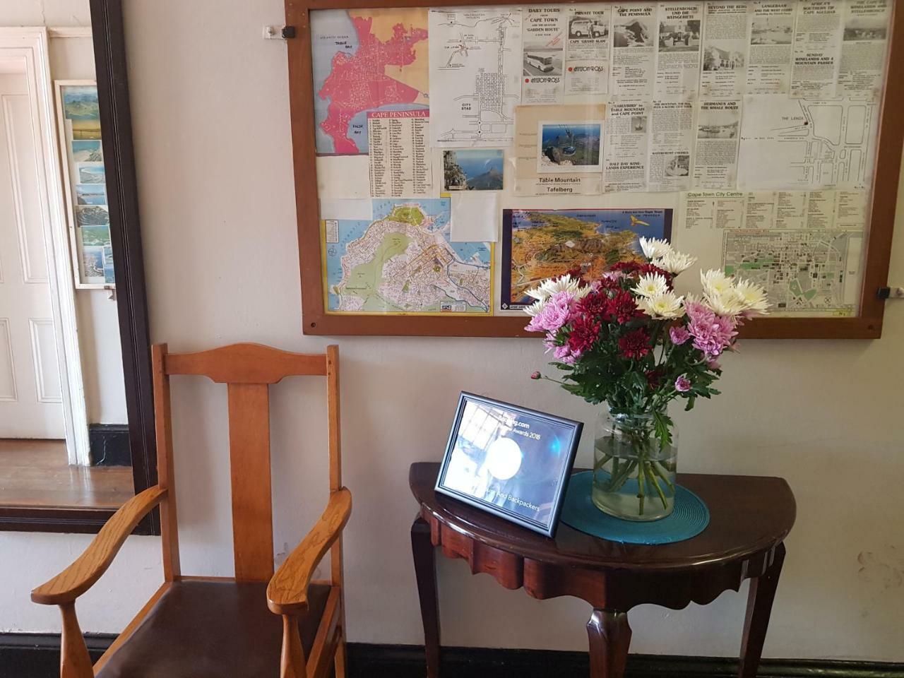 Guest house Lenox And Backpackers